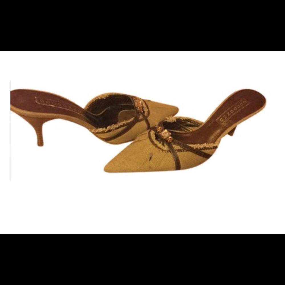 Brand new Apepazzo pumps